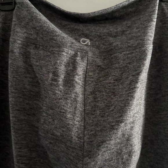 GapFit Brushed Jersey Grey V-rise Bootcut Pant Medium Tall - Picture 6 of 7